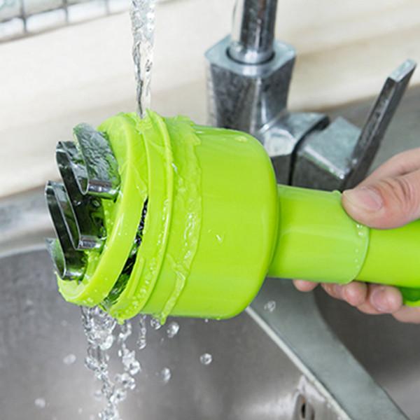 Manual Pressing Ingredient Chopper Onion Garlic Cutter