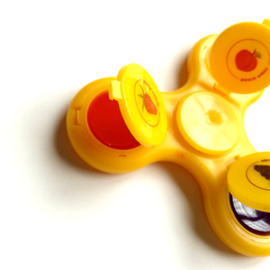 3 built-in lip gloss fidget spinner-Beauty & Fashion-Prime4Choice.com-Prime4Choice.com