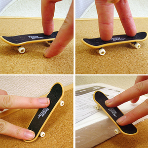 Novel Finger Skateboard Toy-Baby Toys-Prime4Choice.com-Prime4Choice.com