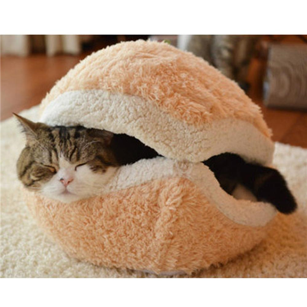 Warm and Cozy Cat Bed